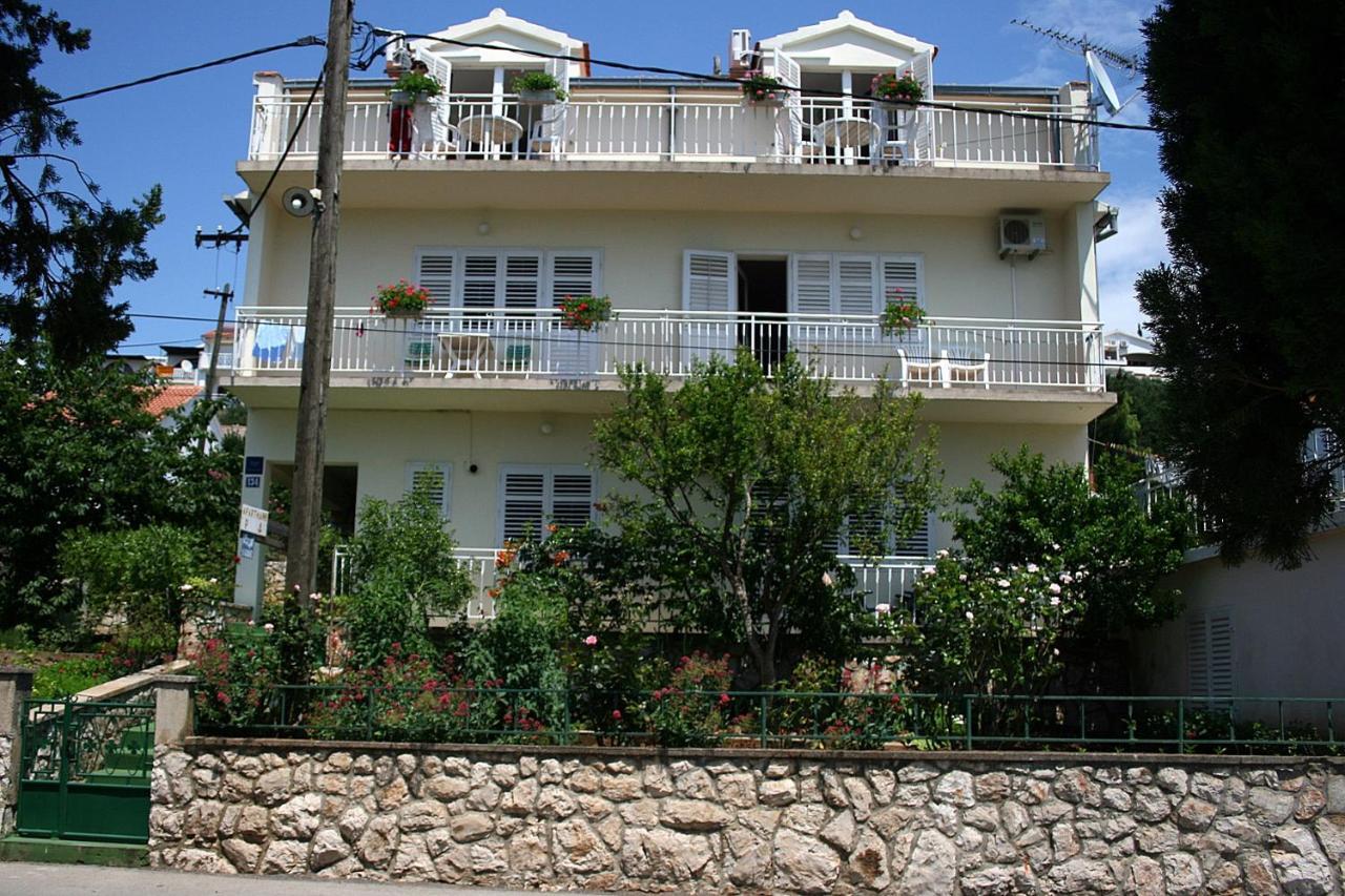 Apartments By The Sea Tisno, Murter - 5141 מראה חיצוני תמונה